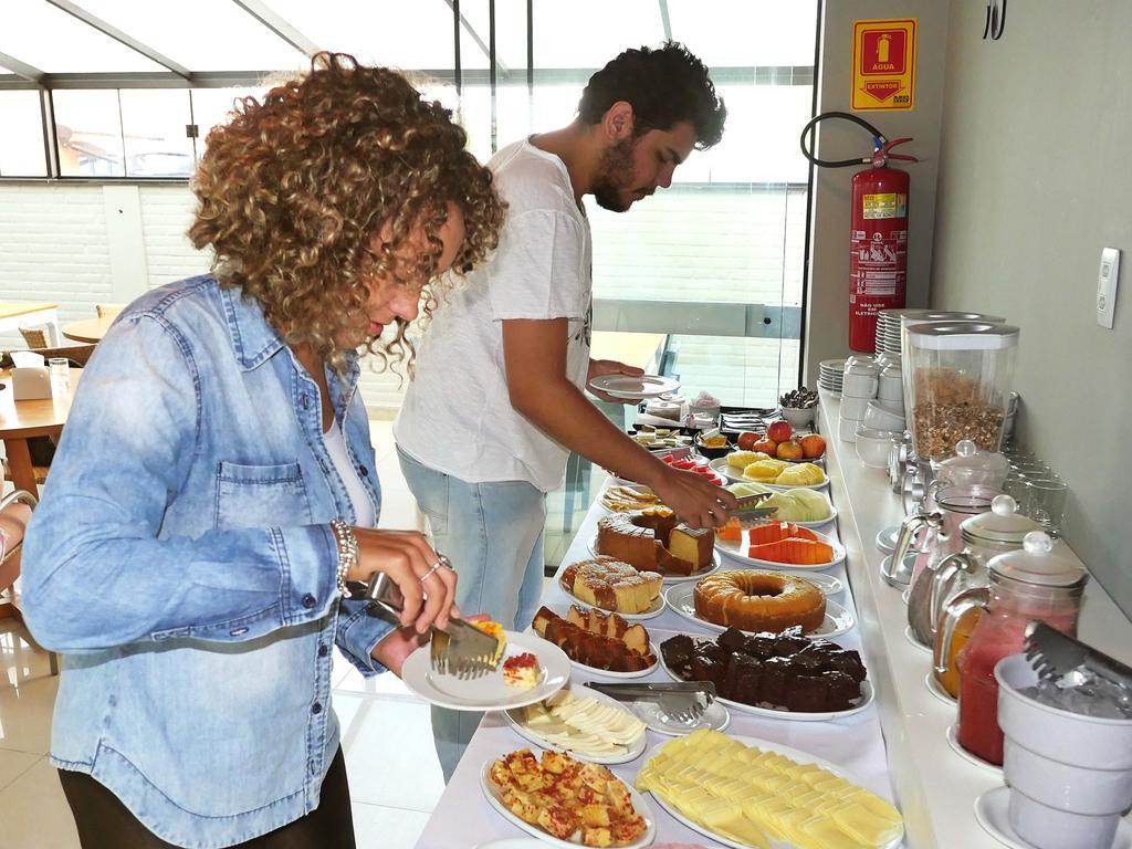 Clh Suites Bonito Centro מראה חיצוני תמונה